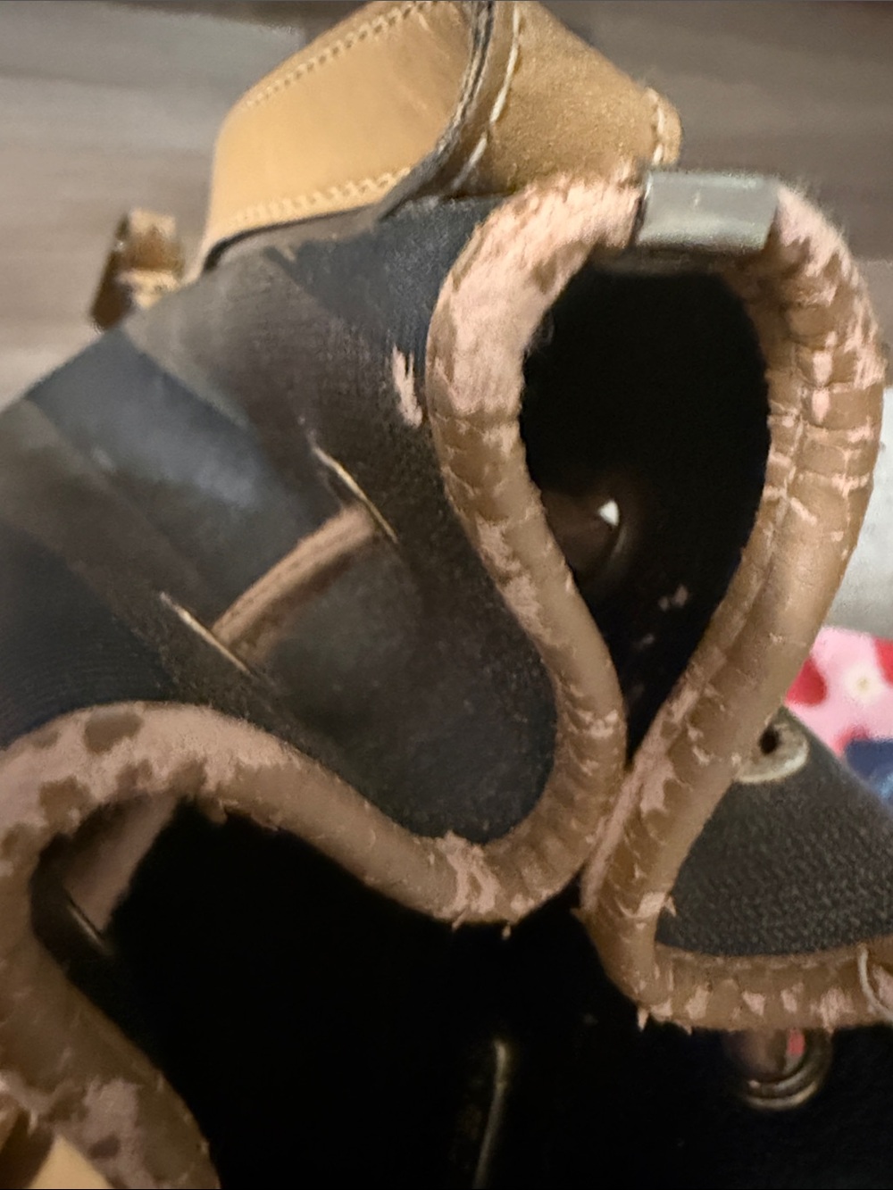 Vintage Fendi Pequin Bucket Bag -“AS IS / For Repair". - Picture 6 of 7
